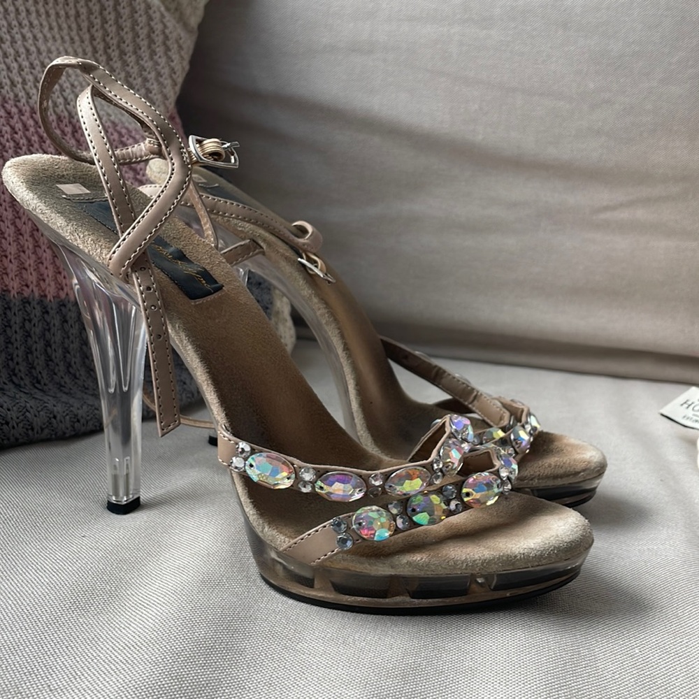 Jonathan Kayne jeweled heels - size 8